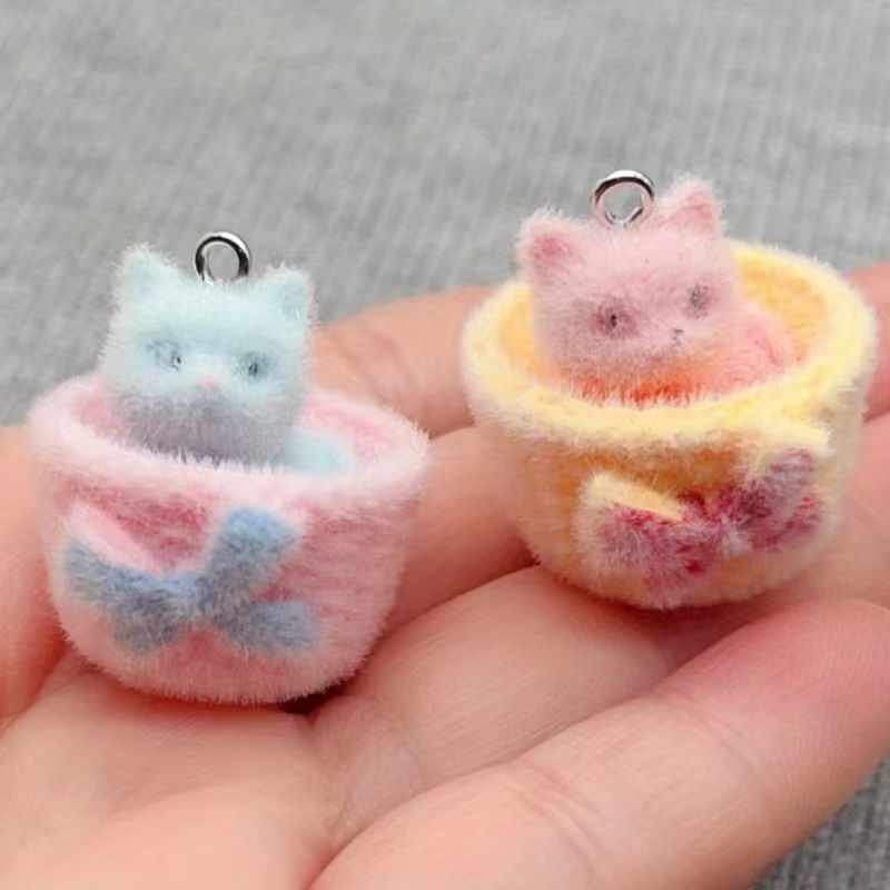 Resin Art Supplies Near Me - 4pcs 3D plush resin cat pendant,