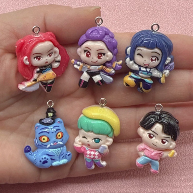 Resin Art Supplies Near Me - 10pcs resin cartoon pendant, DIY jewelry