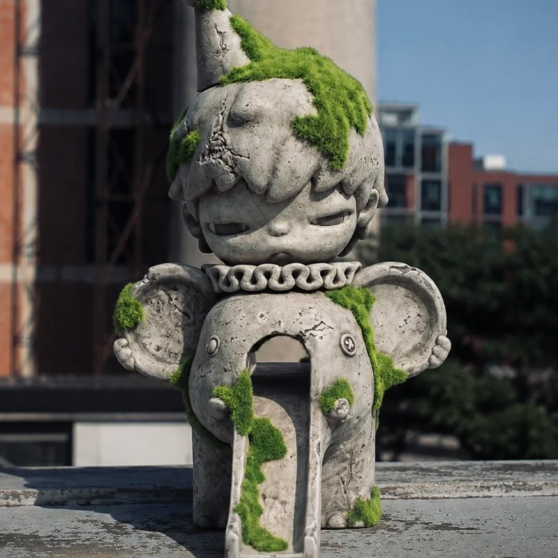 POP MART Hirono Elephant Slide - đánh giá và giá Resin Art Sculptures