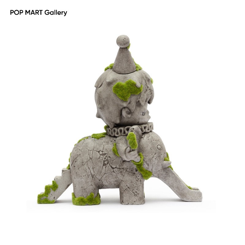 POP MART Hirono Elephant Slide - đánh giá và giá Resin Art Sculptures