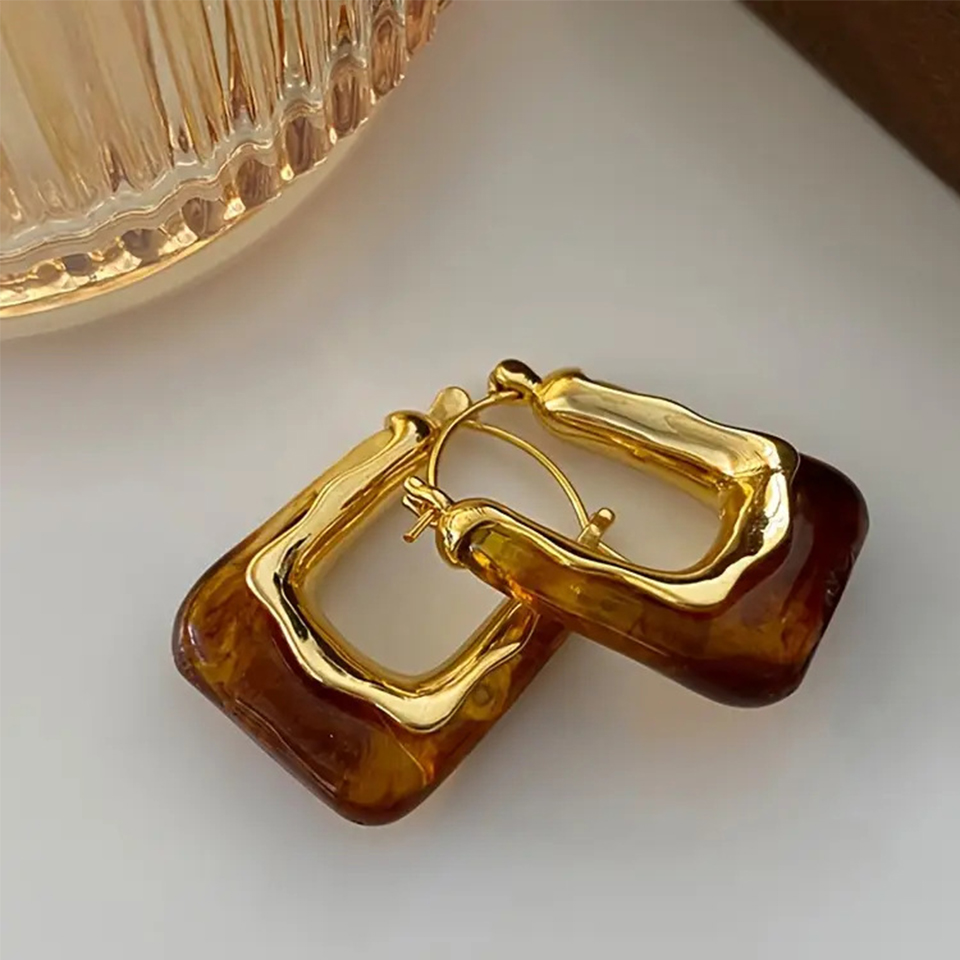 Yupsk French Fashion Vintage U - đánh giá và giá Resin Art Ring
